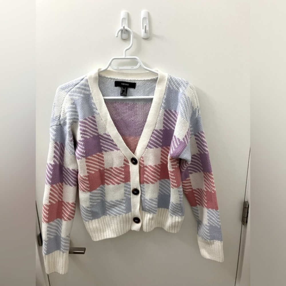 Forever 21 cute plaid cardigan NWOT